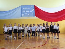 b_1024_768_0_00_images_2023_2024_WYDARZENIA_Rozpoczecie_374184292_766109555316995_1449691174556351332_n